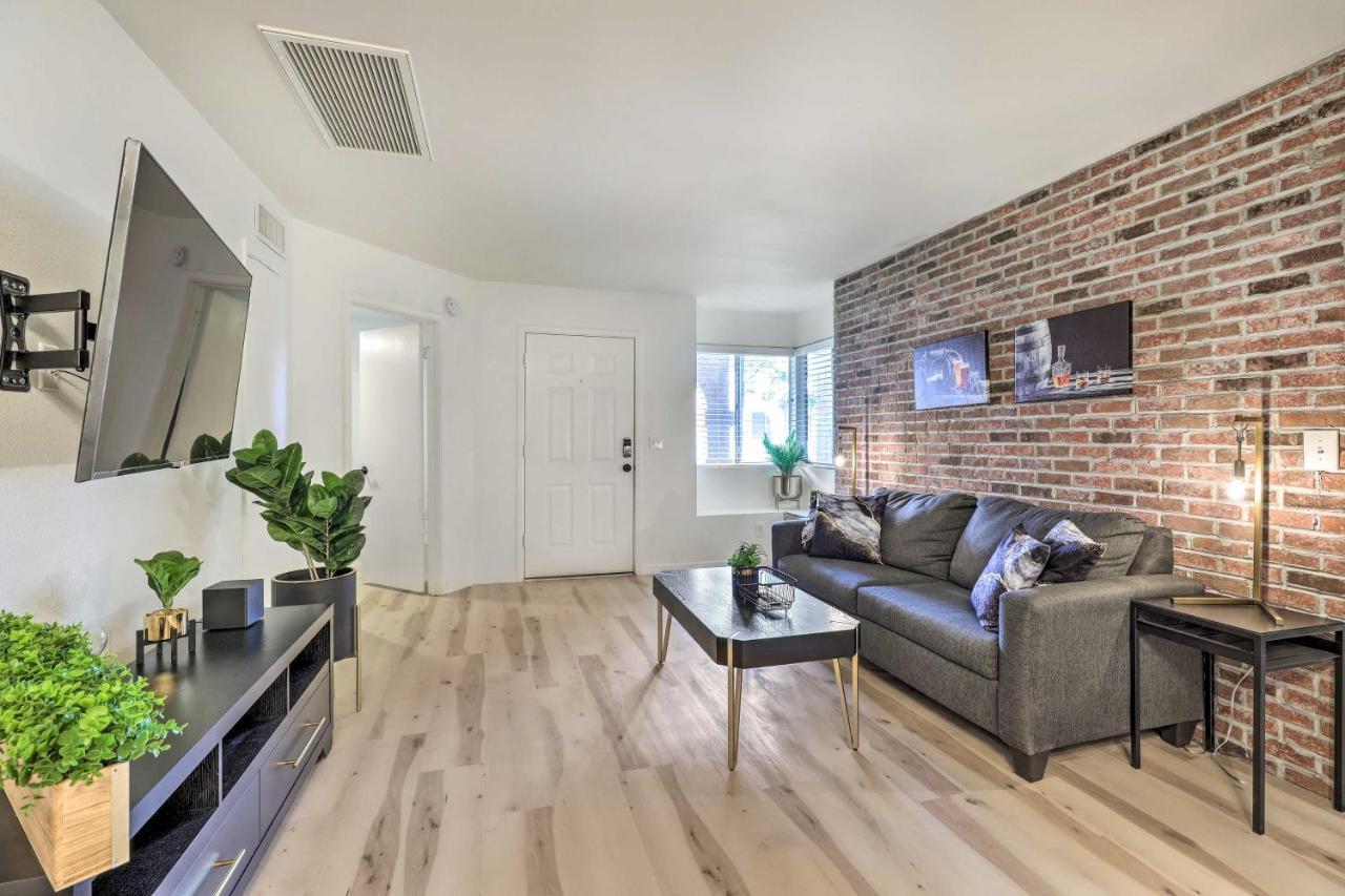 Renovated Chandler Townhome Walk To Downtown 外观 照片