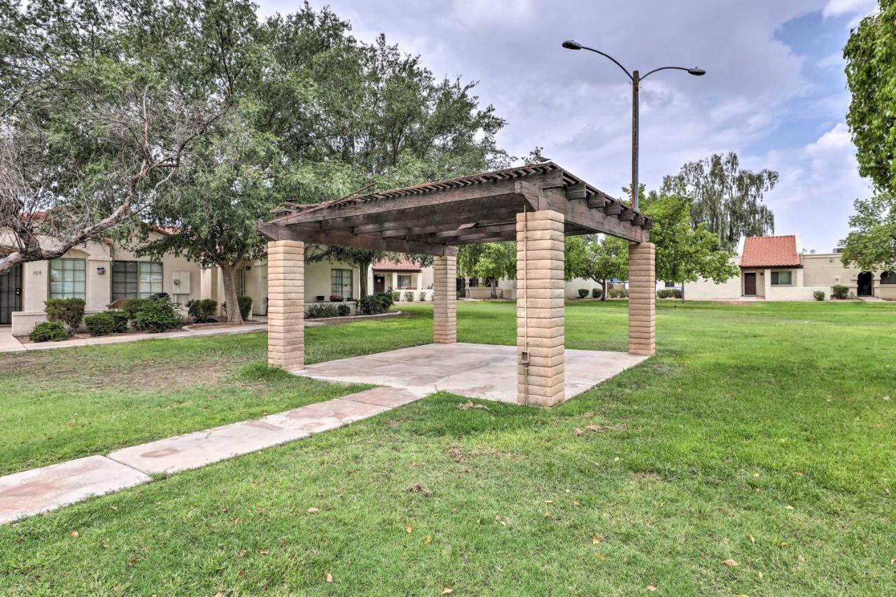 Renovated Chandler Townhome Walk To Downtown 外观 照片
